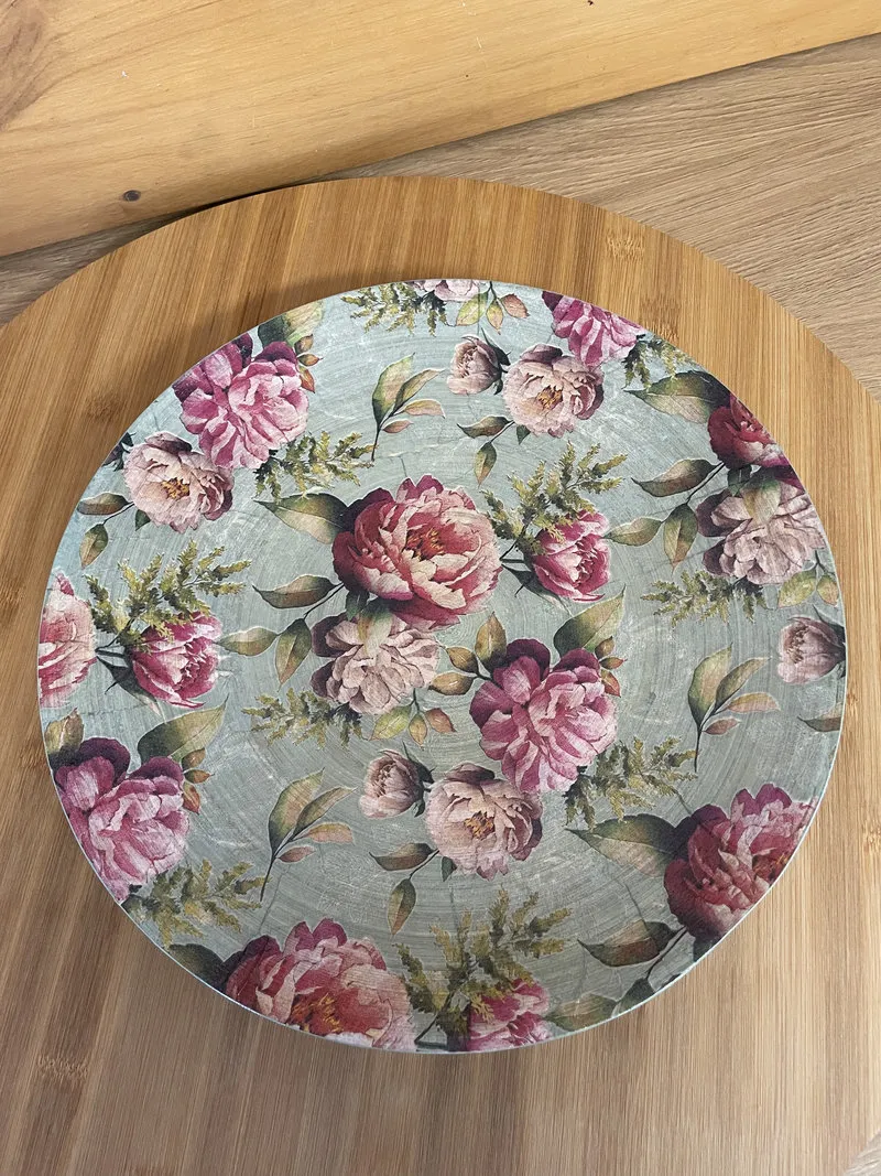 Plato de madera personalizable