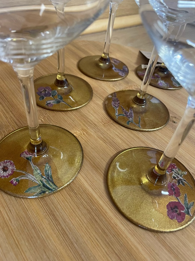 Soporte de vino con copas a juego mariposas botanic - Imagen 3