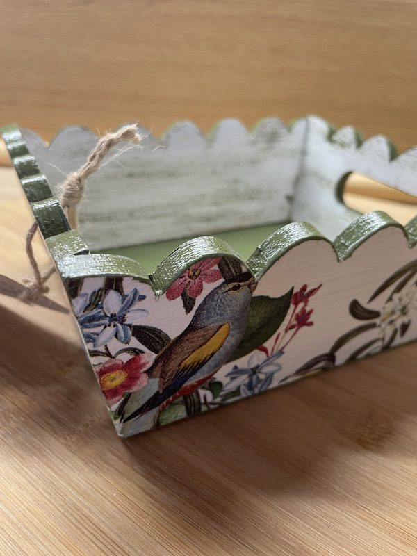 Cesta de madera pájaros colores - Imagen 2